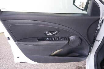 24- Renault, Mégane Grandtour, 2016, benzín, 1.2 TCe, 85kw - 15