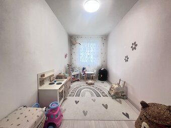 Exkluzívne na prenájom 4izbový byt po kompletnej rekonštrukc - 15