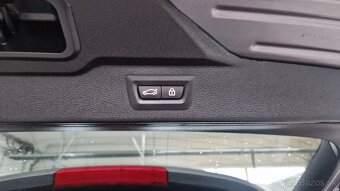 BMW X5 40d xDrive, M-packet/ výmena - 15