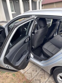 Ceed combi 1.5t-gdi, benzín, M6, r.v. 2022, 117,5 kw, 160 ps - 15