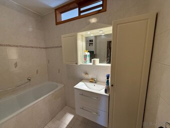 3 izbový byt s dvoma balkónmi a garážou Trenčín - Kubrá - 15
