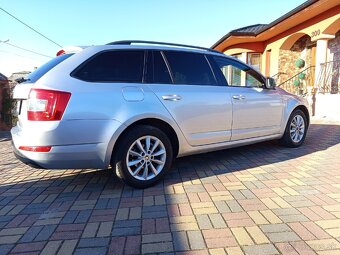 Škoda Octavia 3 Combi 2.0TDi DSG - 15