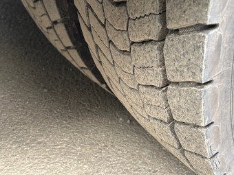 Prodám cisternový MAN TGS 26.400 6X2-4 LL EURO 3 - 15