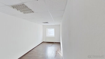 Polyfunkčný objekt - komerčná budova, MČ Terasa, Košice II - 15