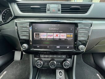 Škoda Superb 3 Panoráma 2.0tdi - 15