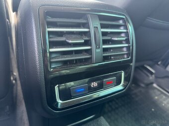 Volkswagen Passat Variant 2.0 BiTDI 240k 4MOTION DSG - 15