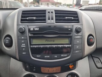 Toyota RAV4 2.0l Valvematic Lux za 9.990 € - 15