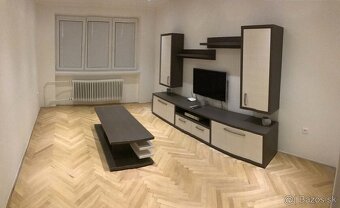 Zrekonštruovaný 3 izbový byt, 78 m2, garáž, záhrada, Galanta - 15