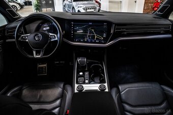 Volkswagen Touareg - 15