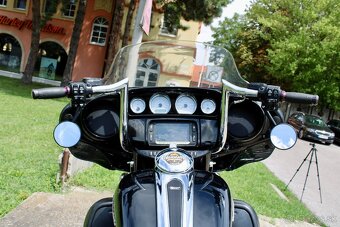 Harley Davidson Street Glide Custom - 15