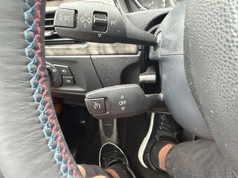 BMW Rad 3 Touring 335i xDrive A/T - 15