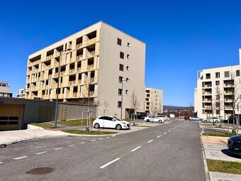 Na prenájom 1 izbový byt, Bratislava, BORY, ul. M. Bučiča - 15