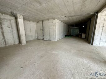 Vaše Nové Obchodné priestory na dobrej adrese v Piešťanoch - 15