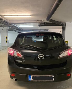 Mazda 3 1.6i (2010) – pojazdná, po nehode - 15