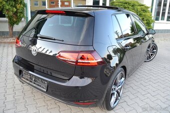VW GOLF VII 2.0 TDI HIGHLINE, TEMPOMAT, KOŽA, ŠÍBER, ALU R17 - 15