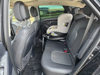 Hyundai ix35 1.7 CRDI 2011 -  4x2 85kW / 114 koní M6 Style - 15