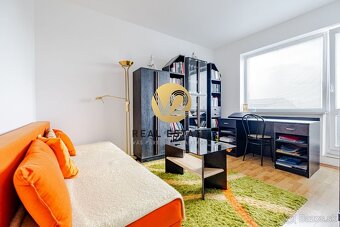 Na PREDAJ RD Zobor 120m2, pozemok 460m2 - 15