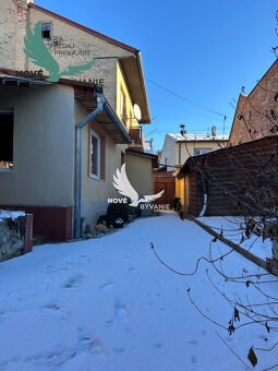 Rezervované - Pekný, praktický rodinný dom blízko centra  Br - 15