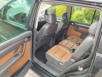 Volkswagen Touran 1.4tsi DSG. - 15
