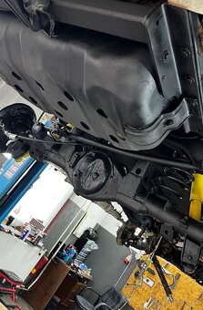 Toyota Landcruiser 90 - 15