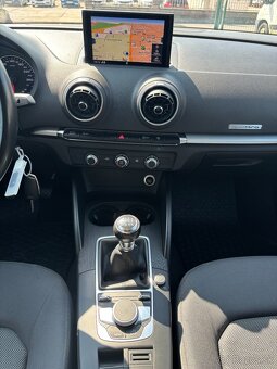 Audi A3 Sportback 2.0 TDI Basis quattro - 15