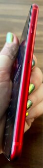 Predám IPhone 8 Red Edition - 15