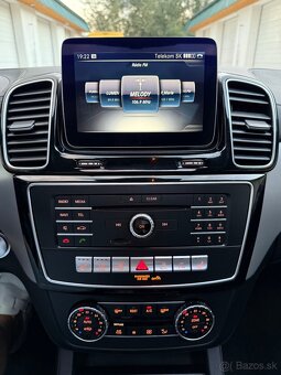 Mercedes Benz GLE 500e AMG Line 4Matic - 15