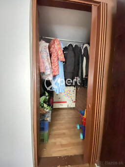 Znížená cena  INVESTÍCIA      NA PREDAJ  APARTMÁNOVÝ   - 15