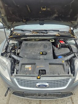 Ford Mondeo MK4 2.0 96 kW manual - 15