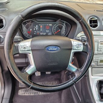 Ford S-Max 2.0 TDCI Titanium - 15