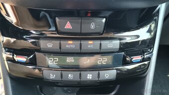 Peugeot 208   URBANSOUL - 15