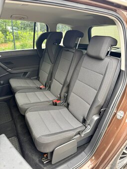 Volkswagen Touran 2.0 TDI, NOVÁ STK - 15