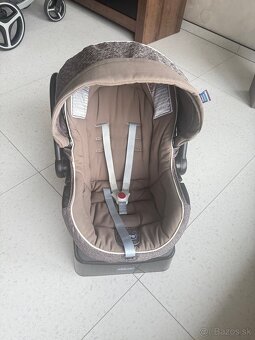 Kočiar Chicco trojkombinace - 15