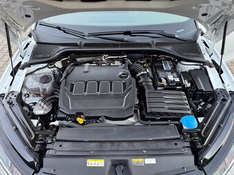 Škoda Octavia Combi 2.0 Elegance Sportline DSG A/T - 15