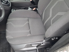 Ford Tourneo Connect 1.6 TDCi Titanium - 15