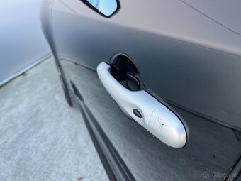 Renaul fluence 1.6 benzín - 15