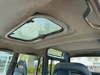 LAND ROVER DISCOVERY I. 200 TDI - 15