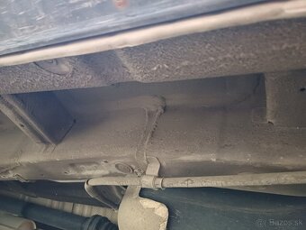 Hyundai Santa fe 4x4 2,2 diesel bez korózie - 15