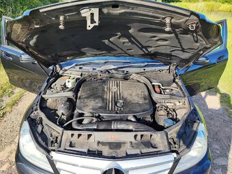 Rozpredám Mercedes C 220 cdi Avantgard Facelift w204 - 15
