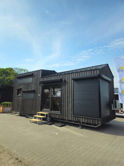 Tiny house skladom - dostupný hned, rozmer 8x3 - 15