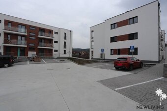 Na prenájom nový 2iz. byt na Banke - 15