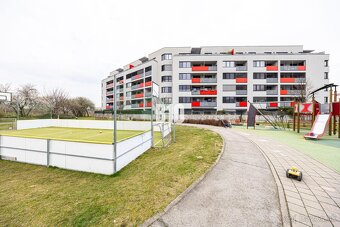 2i KLIMATIZOVANÝ byt v obklopení prírody s nadštandardným ga - 15
