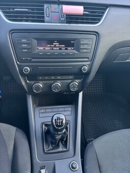 Škoda Octavia Combi 1.6 - 15