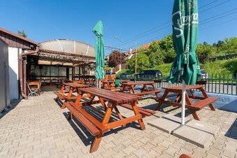 Na predaj – 4-izbový rodinný dom s komerčným priestorom, bra - 15