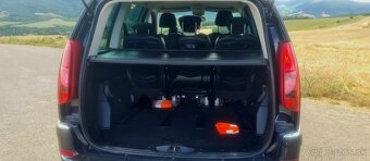 Predám PEUGEOT 807 2.0 HDI 100Kw r.v.2015 - 15