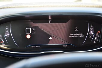 Peugeot 5008 1.5 BlueHDi 7-MIESTNE AUTOMAT ALLURE SR 2022 - 15