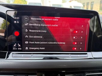 Predám Volkswagen Golf 8 GTi 2023 v záruke - 15