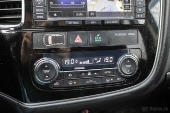 Mitsubishi Outlander 2.0 PHEV 4WD (2013) - 15