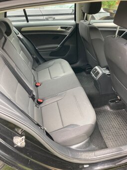 Predam Volkswagwn Golf 1,2 TSI r.v 2013 - 15