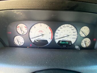 Jeep Grand Cherokee 2,7 - 15